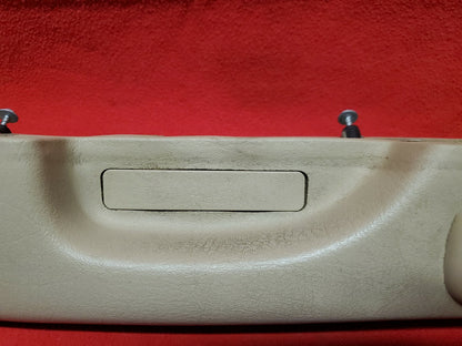 2005 2006 2007 2008 Chevrolet Chevy Trailblazer REAR LEFT Door Arm Rest Tan