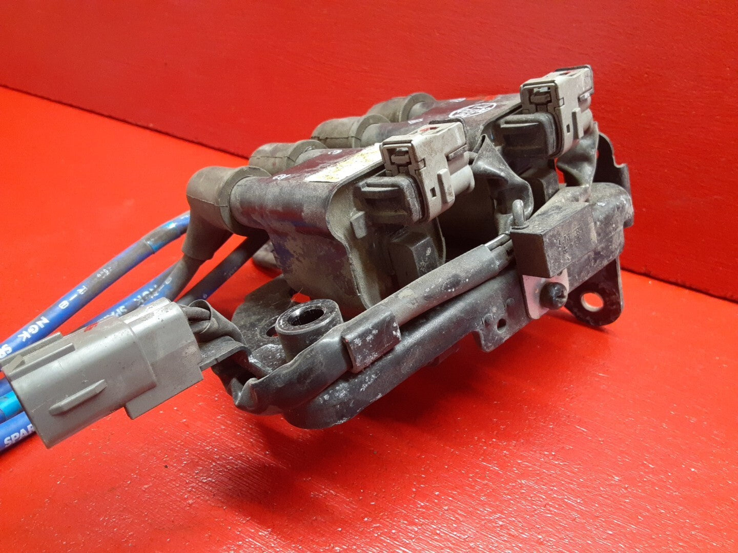2007 - 2011 Kia Soul / Spectra Sportage Ignition Coil w/ Spark Wires 27301-23900