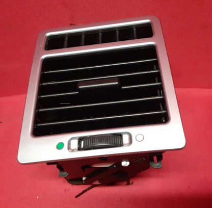 2003 - 2006 Range Rover HSE RIGHT OUTER Dash Air Vent Register JVE000041