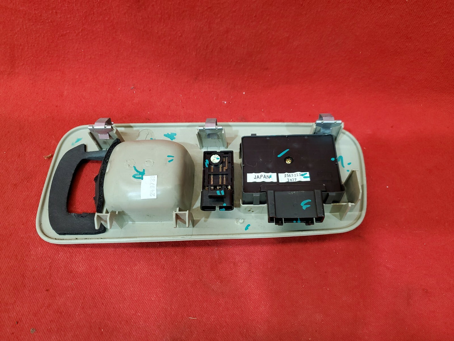 1997 1998 1999 Cadillac Deville RIGHT Seat Adjustment Tilt Switch Tan Bezel