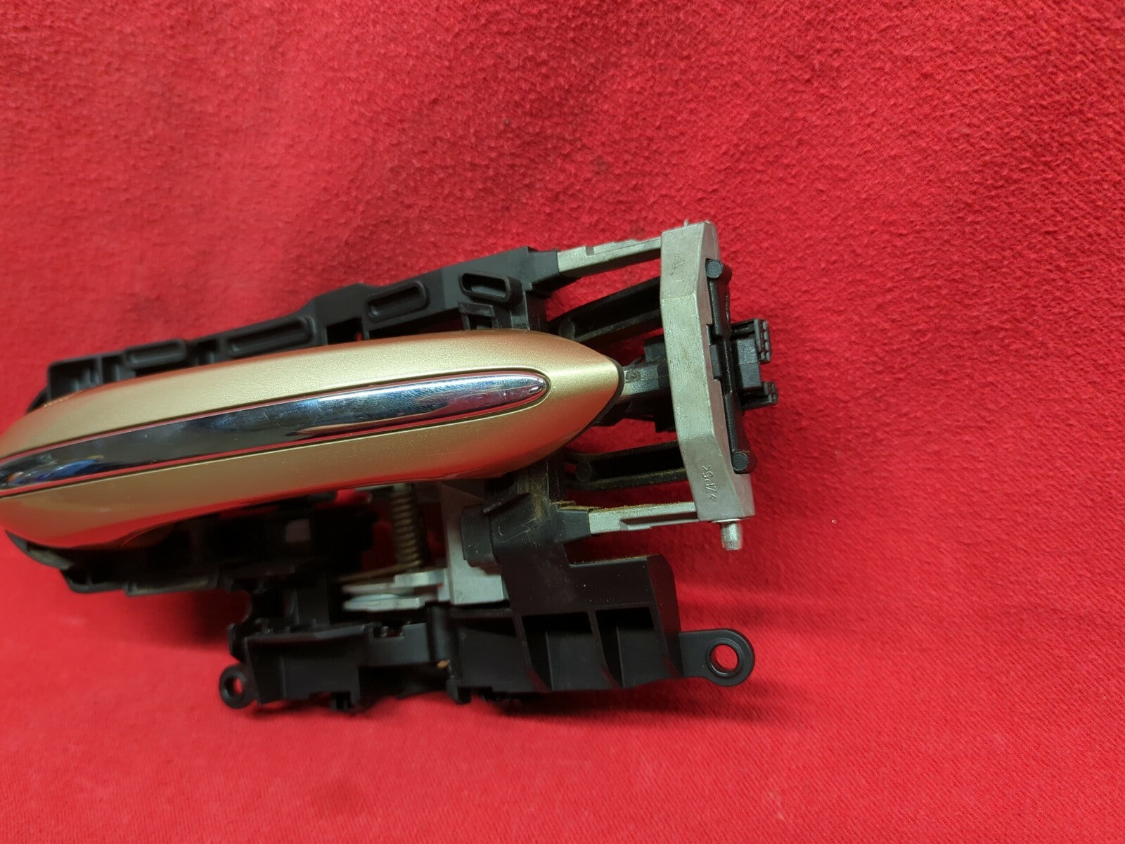2010 - 2017 BMW 5 Series GT FRONT RIGHT PASSENGER Door Handle A84 Milano Beige