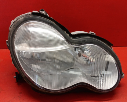 2001-2004 Mercedes-Benz C230 240 320 Right Headlight Assembly 2038201061