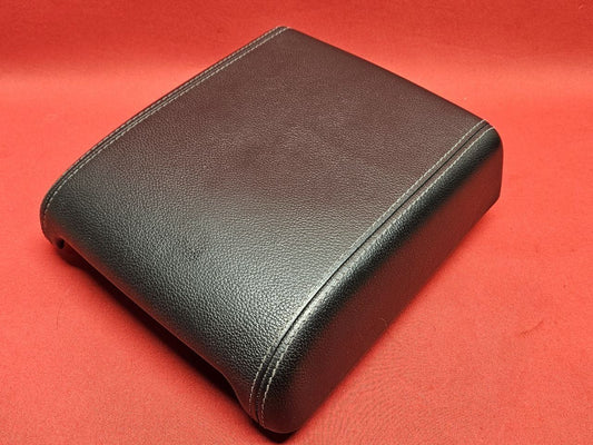 16-19 Land Rover Range Rover Evoque Center Console Arm Rest Lid Ebony Leather