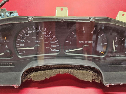 1998 1999 Oldsmobile Aurora 4.0L V8 Speedometer Instrument Cluster Auto Trans