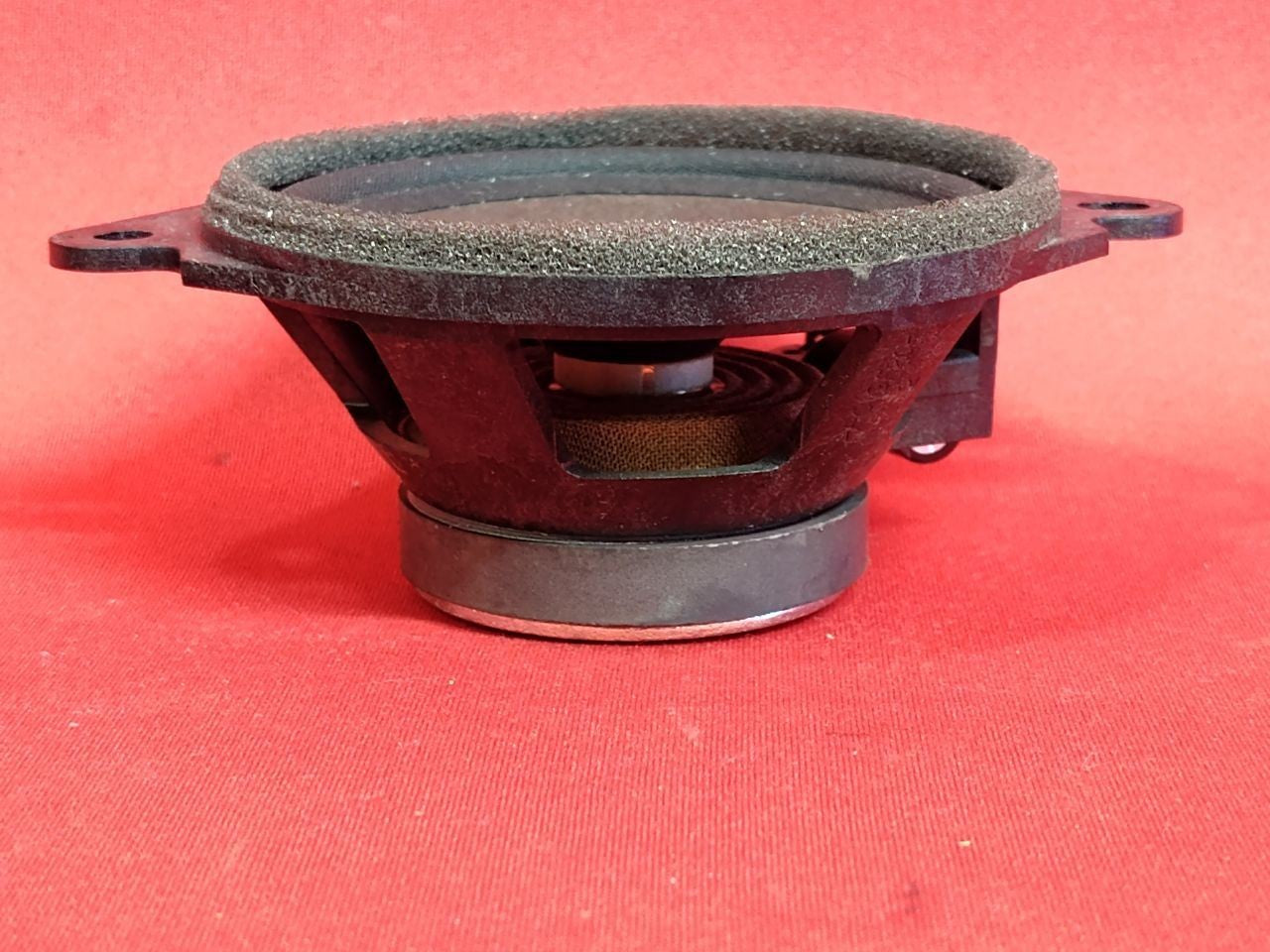 2018-2025 Mitsubishi Eclipse Cross FRONT Left -or- Right Door Speaker 8720A201