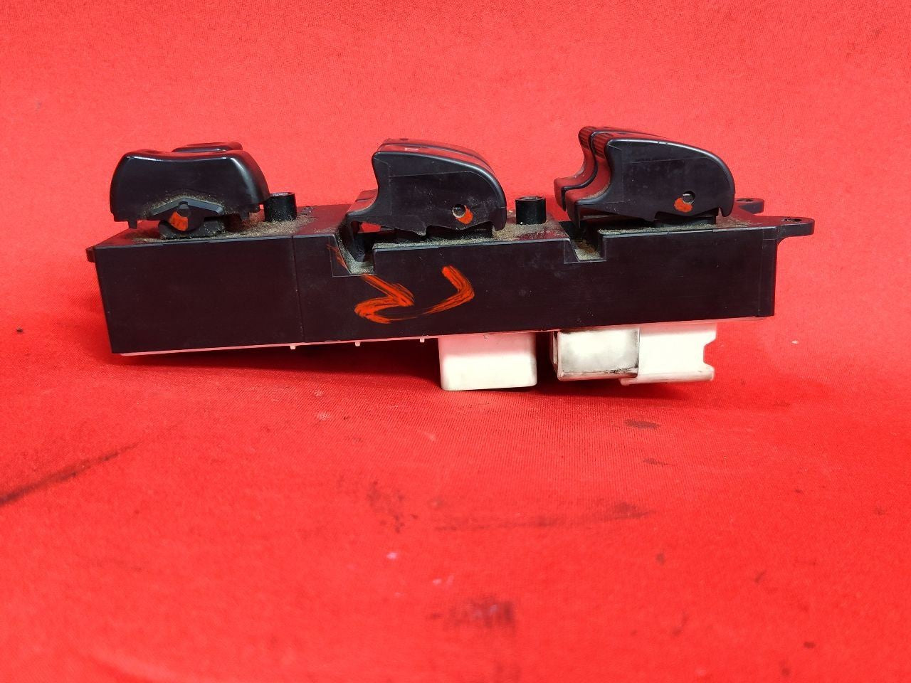 1998-2003 Toyota Rav-4 Rav4 LEFT DRIVER Door Master Window Lock Switch
