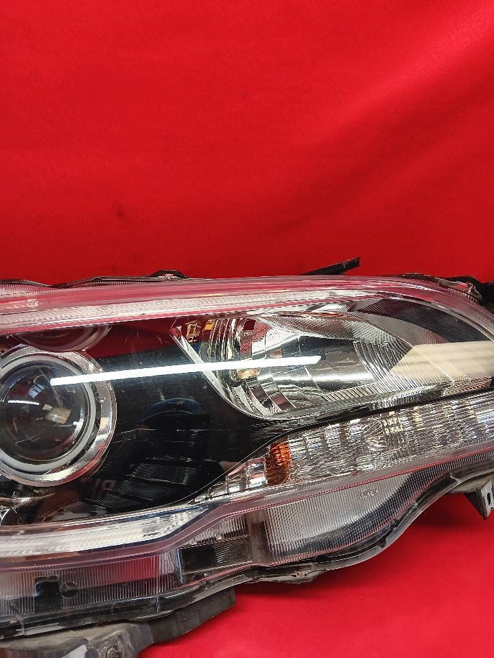 15-17 Subaru Legacy Outback RIGHT PASSENGER Headlight Lamp Halogen w/ Auto Beam