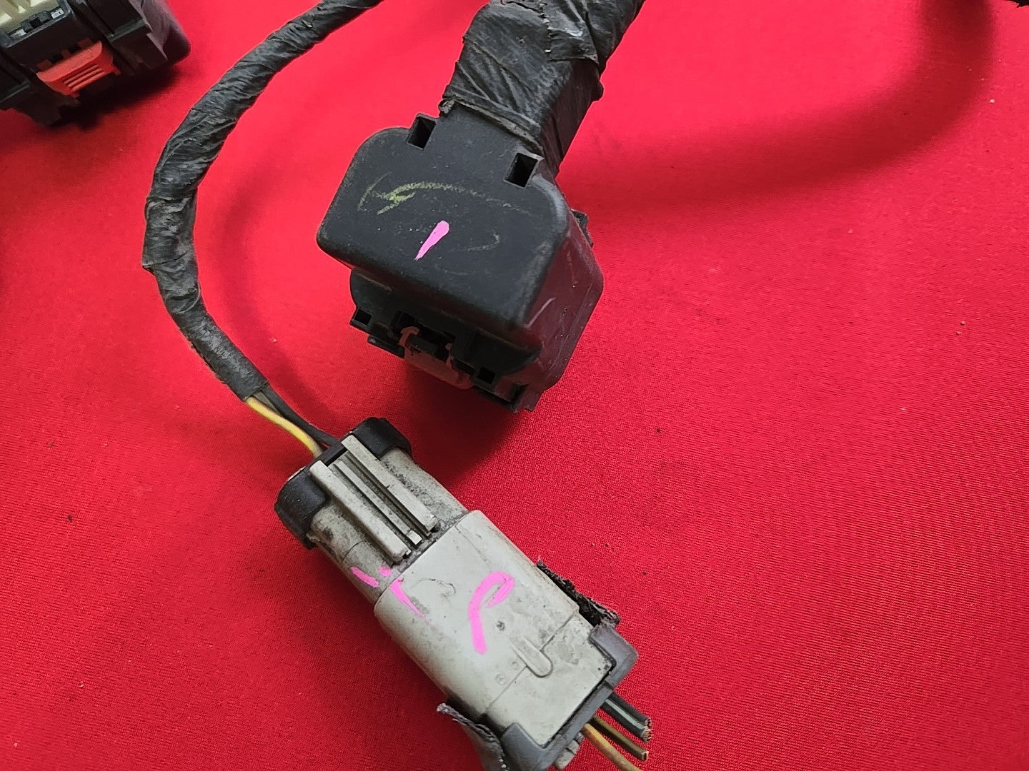2006 Town & Country Grand Caravan Engine Powertrain Module -PIGTAILS