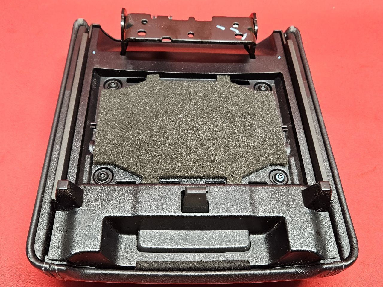 16-19 Land Rover Range Rover Evoque Center Console Arm Rest Lid Ebony Leather