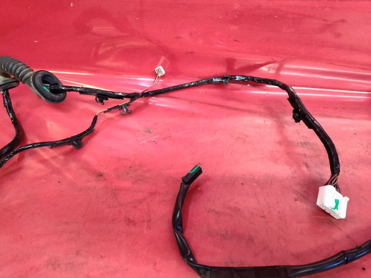 2018-2020 Mitsubishi Eclipse Cross Rear Liftgate Hatch Wiring Harness 8512H203