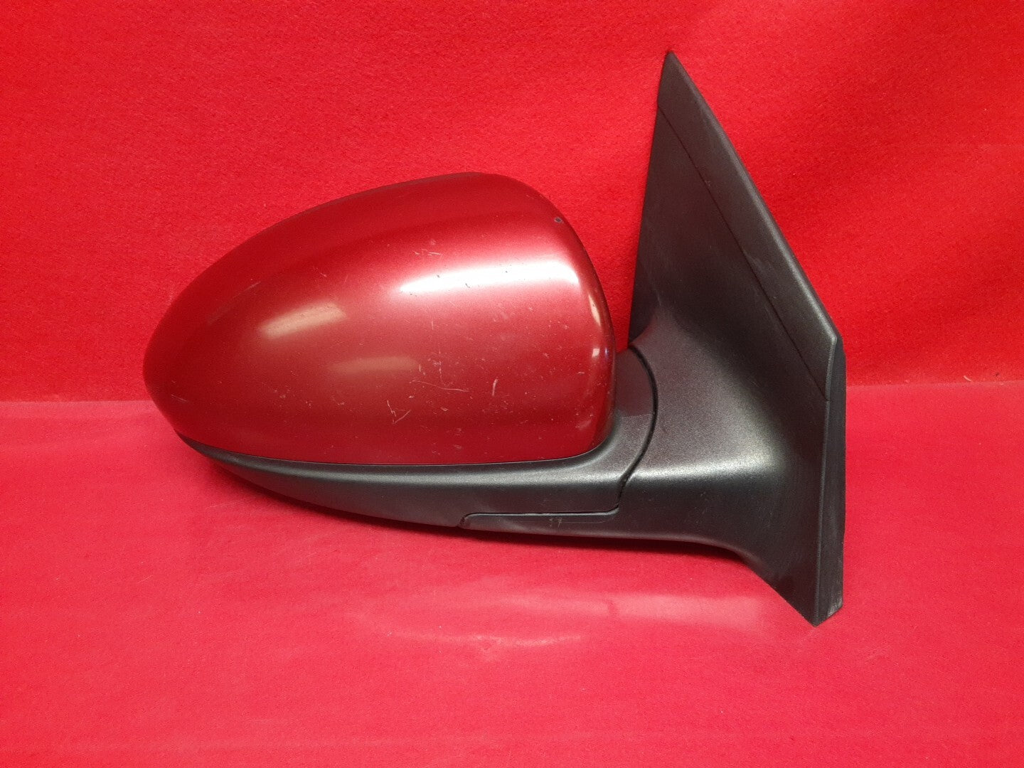 2011 - 2016 GM Chevrolet Cruze Front Right Passenger Exterior Door Mirror OEM