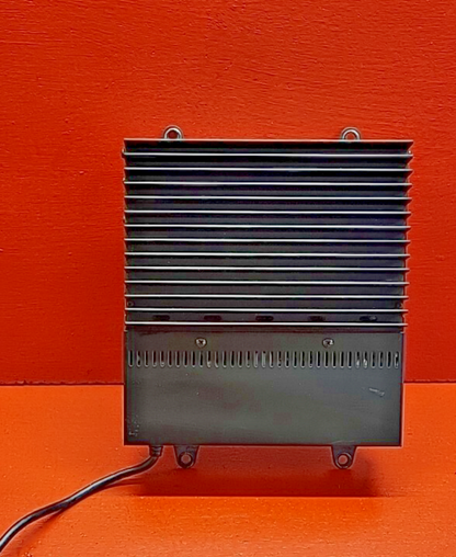2000-2004 Jaguar XK KJ Vanden Plas Radio Stereo Amplifier LNF4170AA