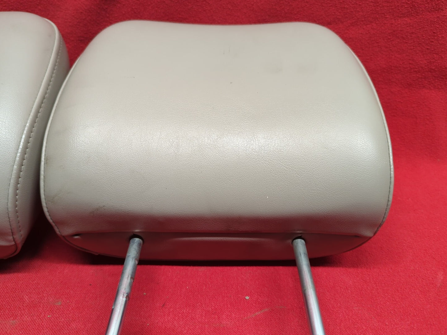 2006 Chrysler Pacifica FRONT LEFT & RIGHT Headrests Premium Leather Light Taupe