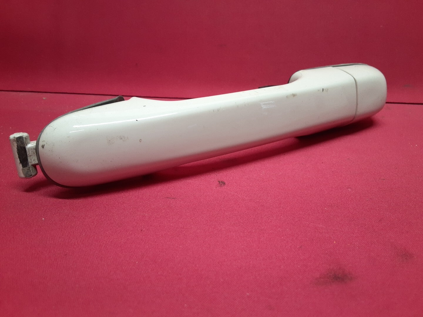 1998 1999 Volvo S70 V70 FRONT RIGHT PASSENGER Door Handle - 189 Polar White