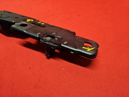 2006 - 2017 Audi Rear Liftgate Hatch Latch Lock Striker Plate Actuator