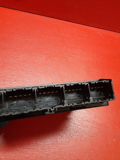 2005 Ford Focus 2.0L BCM Body Control Module 1S7T-15K600-JD