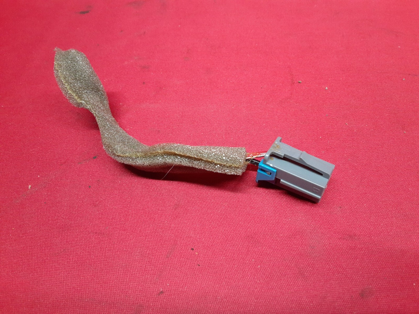 1997 - 2002 GM Chevy Buick GMC Saturn Pontiac Cadillac Accessory Outlet PIGTAIL