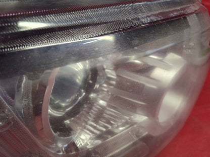 2011-2013 Land Rover LR3 Right Passenger HALOGEN Headlight Lamp w/ SIGNATURE