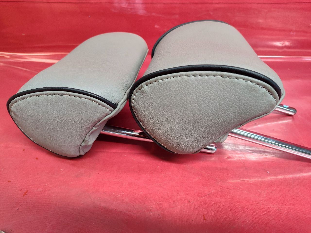 2015 2016 Hyundai Sonata SPORT Rear Headrest Set Grey Leather w/ Black Trim