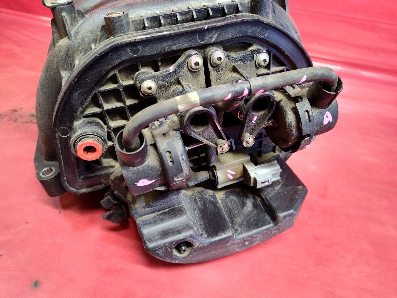 2010-2013 Land Rover Range Rover 5.0L V8 Upper Intake Manifold Plenum 119k