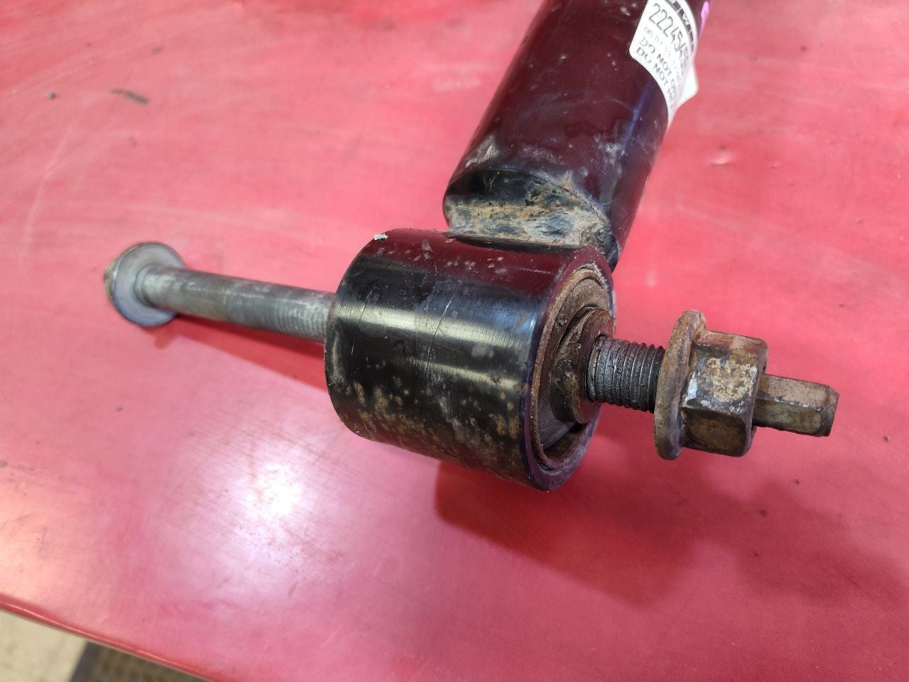 2010-2016 Land Rover LR4 Front Left / Right Air Strut Shock Absorber LR032646