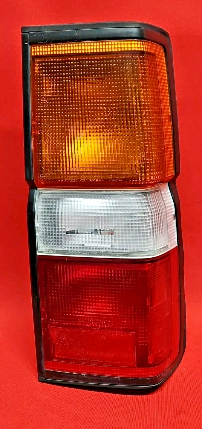 94-95 Nissan Pathfinder Right Rear Passenger Side Taillight Lamp OEM