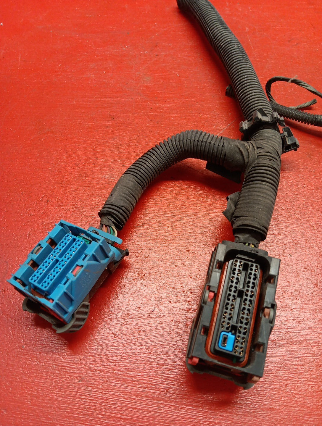 2005 Chevrolet Cavalier ECM ECU Engine Control Module PIGTAILS 12576162