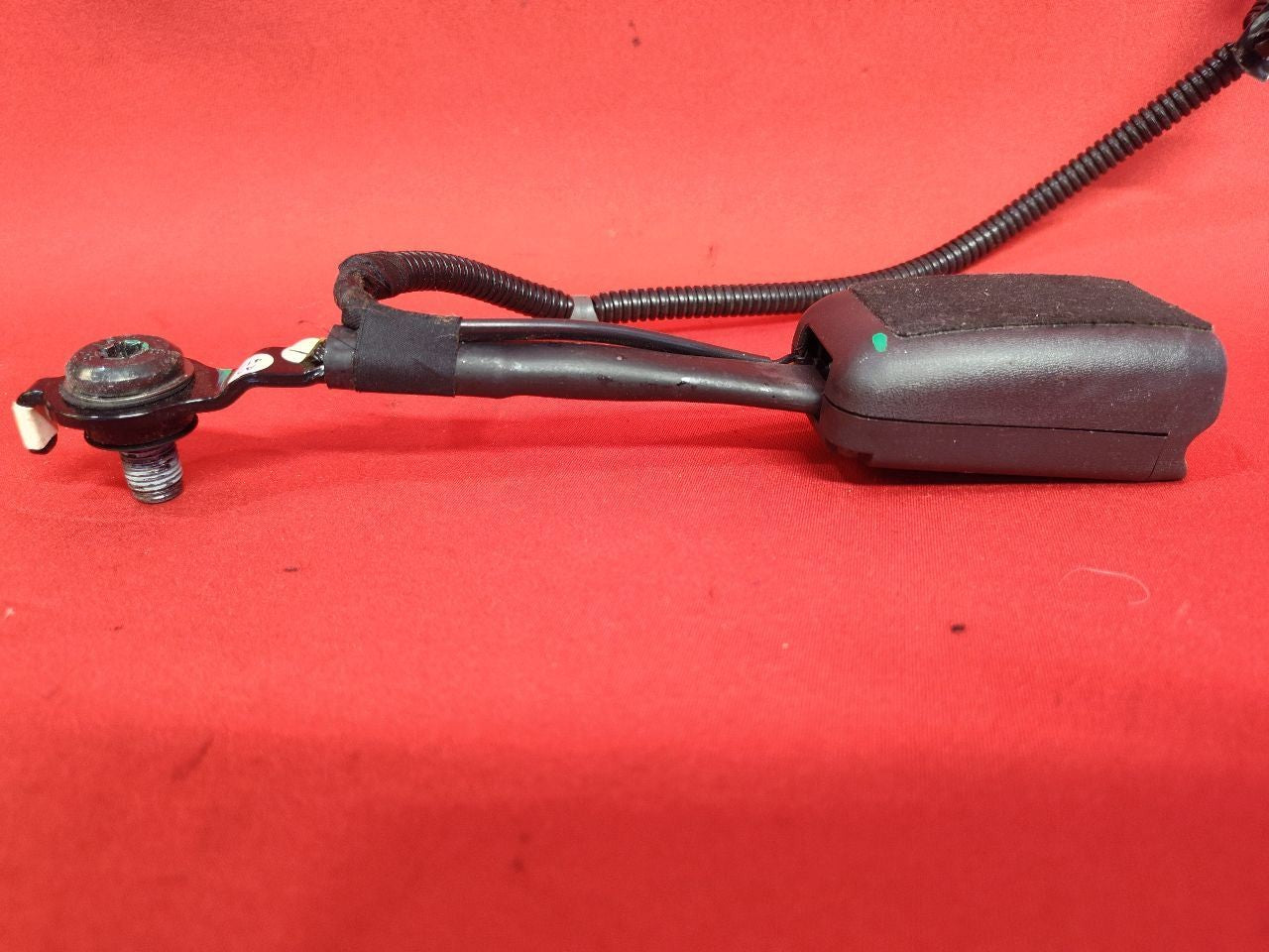 2019-2024 Kia Forte FRONT PASSENGER Seat Belt Buckle Manual Adjust Basic Seat