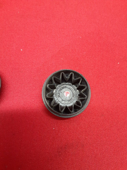 2004 Range Rover HSE Front Wiper Blade Cap Set Black