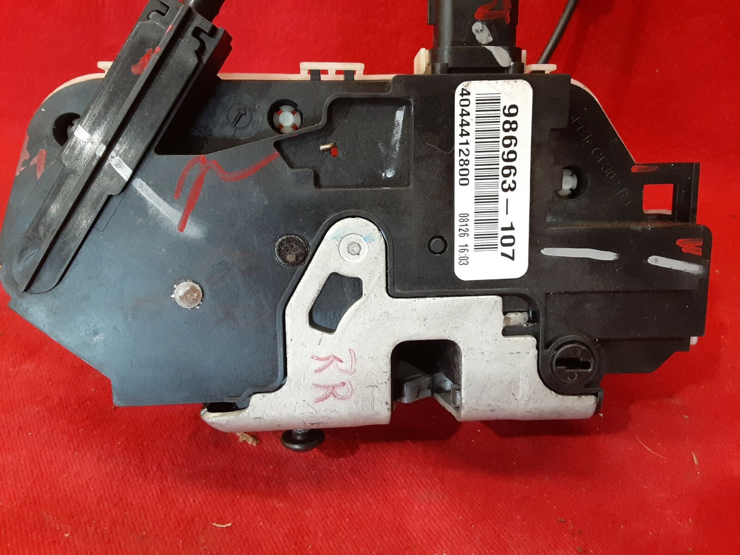 2007 - 2015 Ford Edge / Lincoln MKX Door Lock Actuator REAR RIGHT