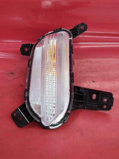2019-2021 Kia Forte FRONT LEFT DRIVER Turn Signal Corner Lamp w/ Bezel