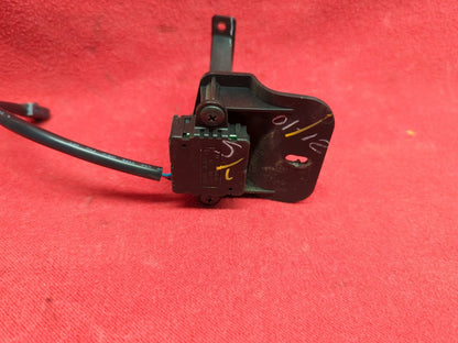 2008 - 2010 Saturn Vue / 2012 - 2015 Captiva - Inside Air Temp Sensor - 96476048