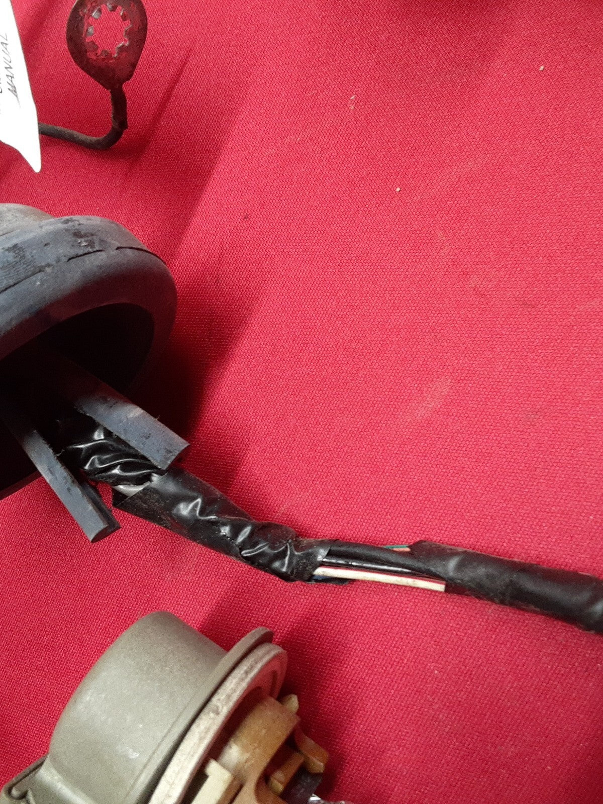 2004 2005 2006 2007 Ford Freestar - Tail Light Harness / Pigtails / Wiring LEFT