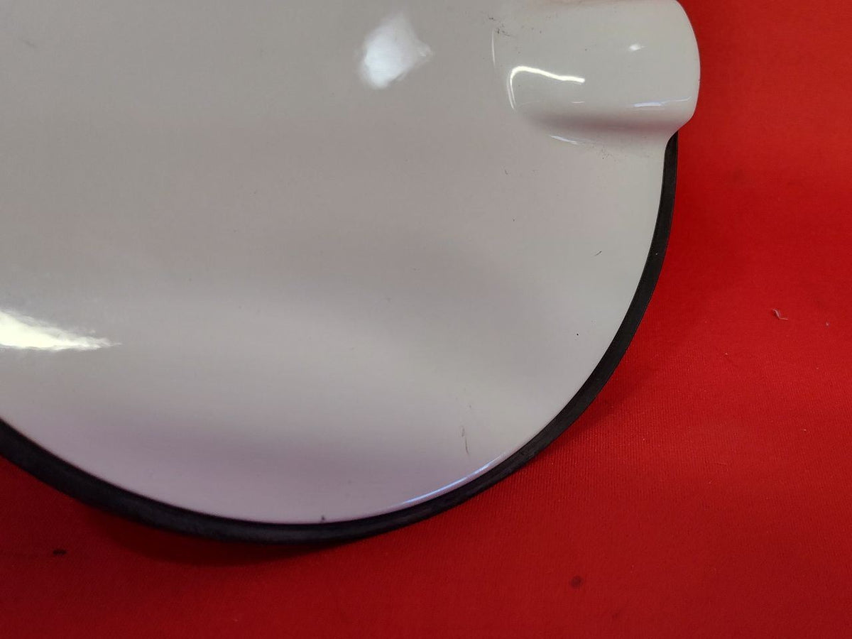 2012-2015 Chevy Captiva 08-10 Saturn Vue Fuel Filler Door Lid GBU / 703S White