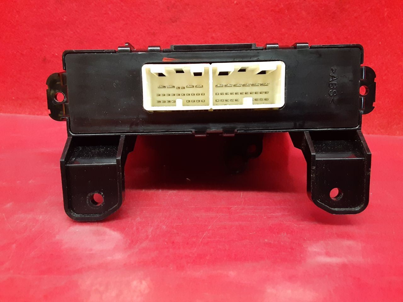 2015 - 2017 Subaru Legacy & Outback HVAC Temperature Blower Control Module