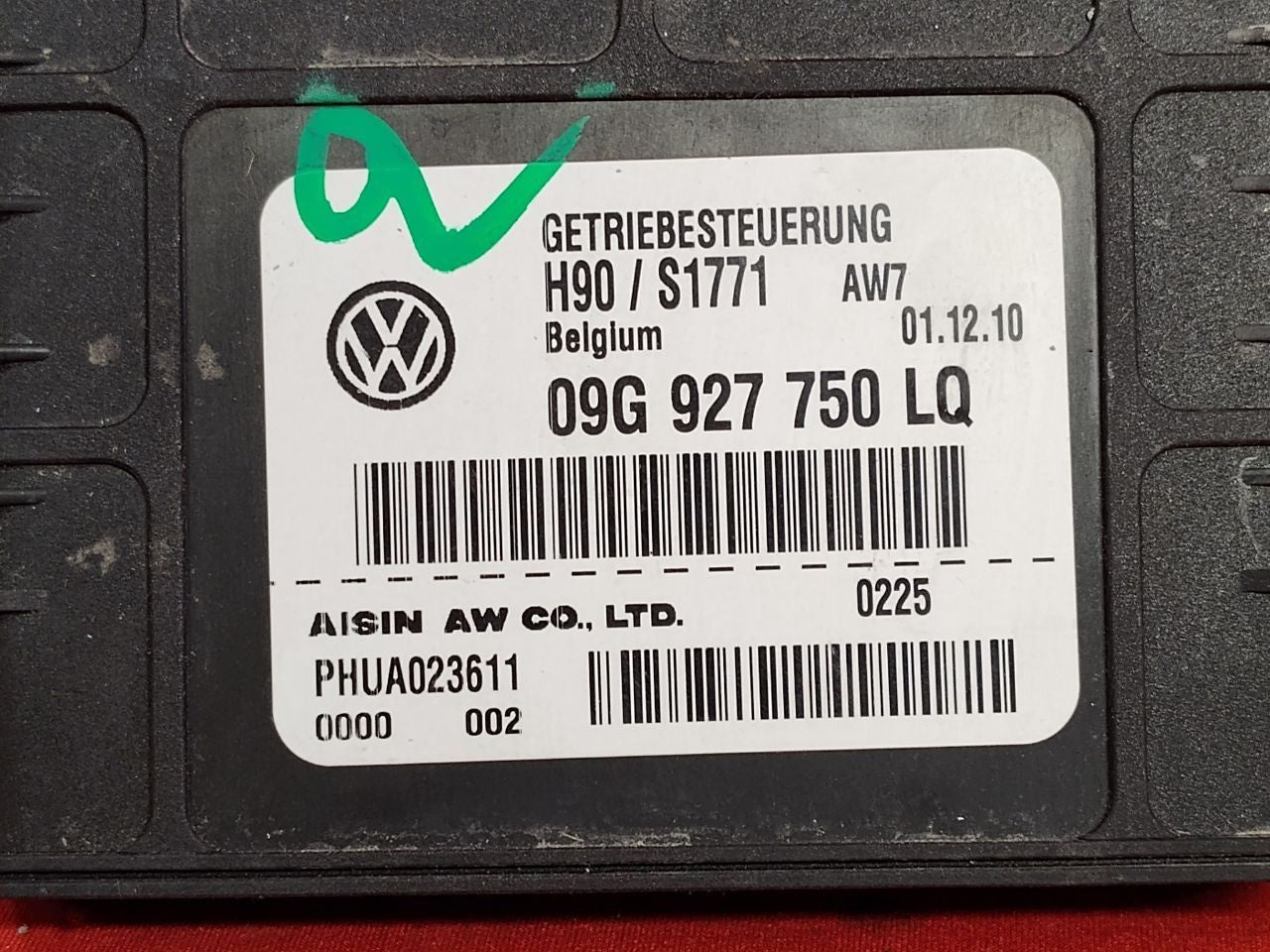 2010-2012 VW Volkswagen Tiguan 2.0L Auto Transmission Control Module TCM TCU