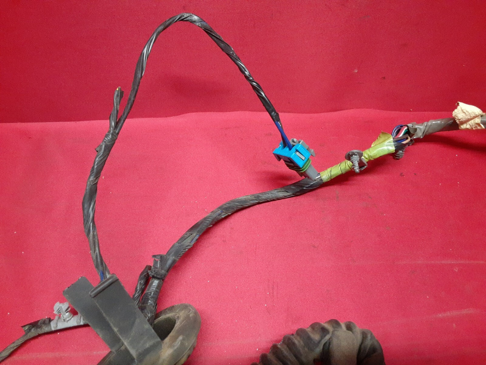 2008 Cadillac Escalade Chevy Tahoe GMC Yukon LEFT REAR Door Harness 15297243