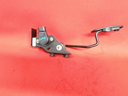 2002-2006 Toyota Camry 02-08 Solara Accelerator Gas Pedal Travel Sensor