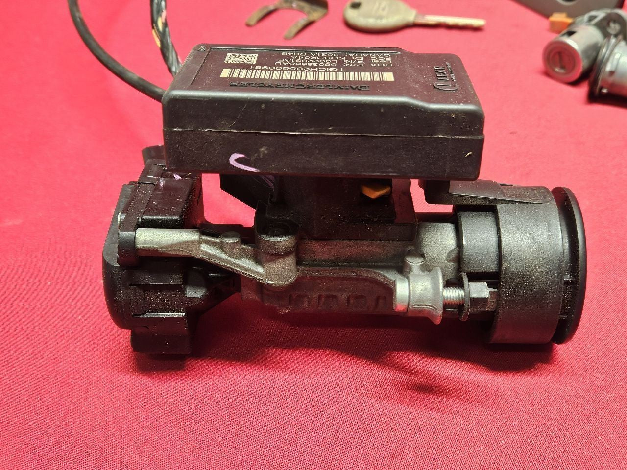 2006 Dodge charger 05-06 Magnum / 300 Ignition Lock Switch Door Cylinder Key SET