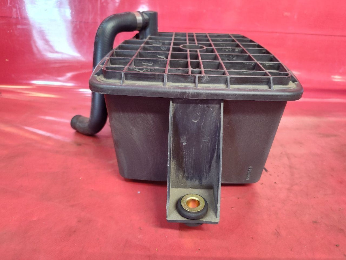 1996-2005 Audi A/S Avant Base Evaporative Emissions Fuel Vapor Charcoal Canister