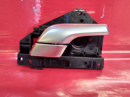 2012-2019 Range Rover Evoque REAR RIGHT PASSENGER Interior Door Handle