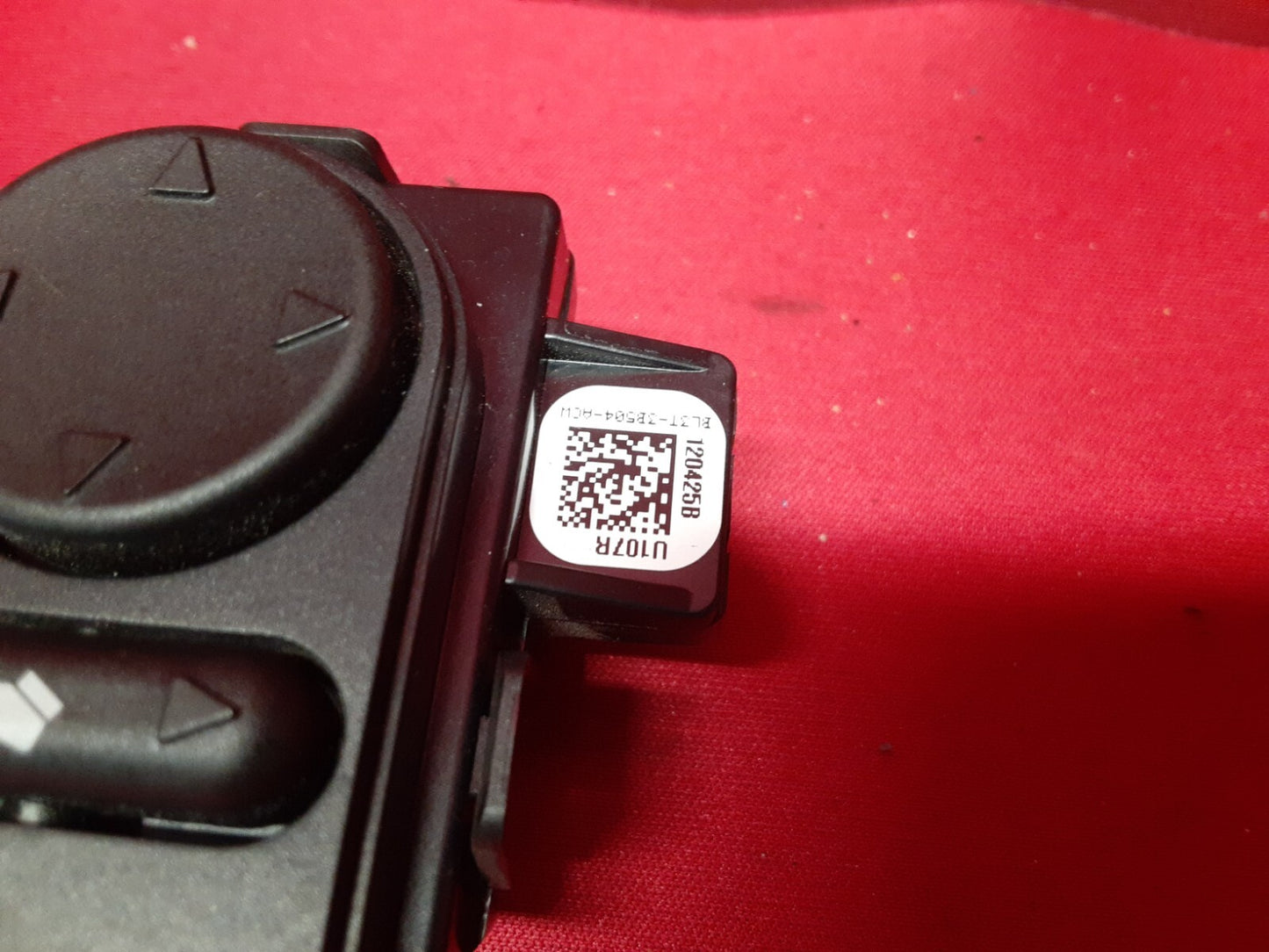 2010 - 2019 Lincoln  MKT Pedal Adjust Switch Black  AE9Z9G604AA