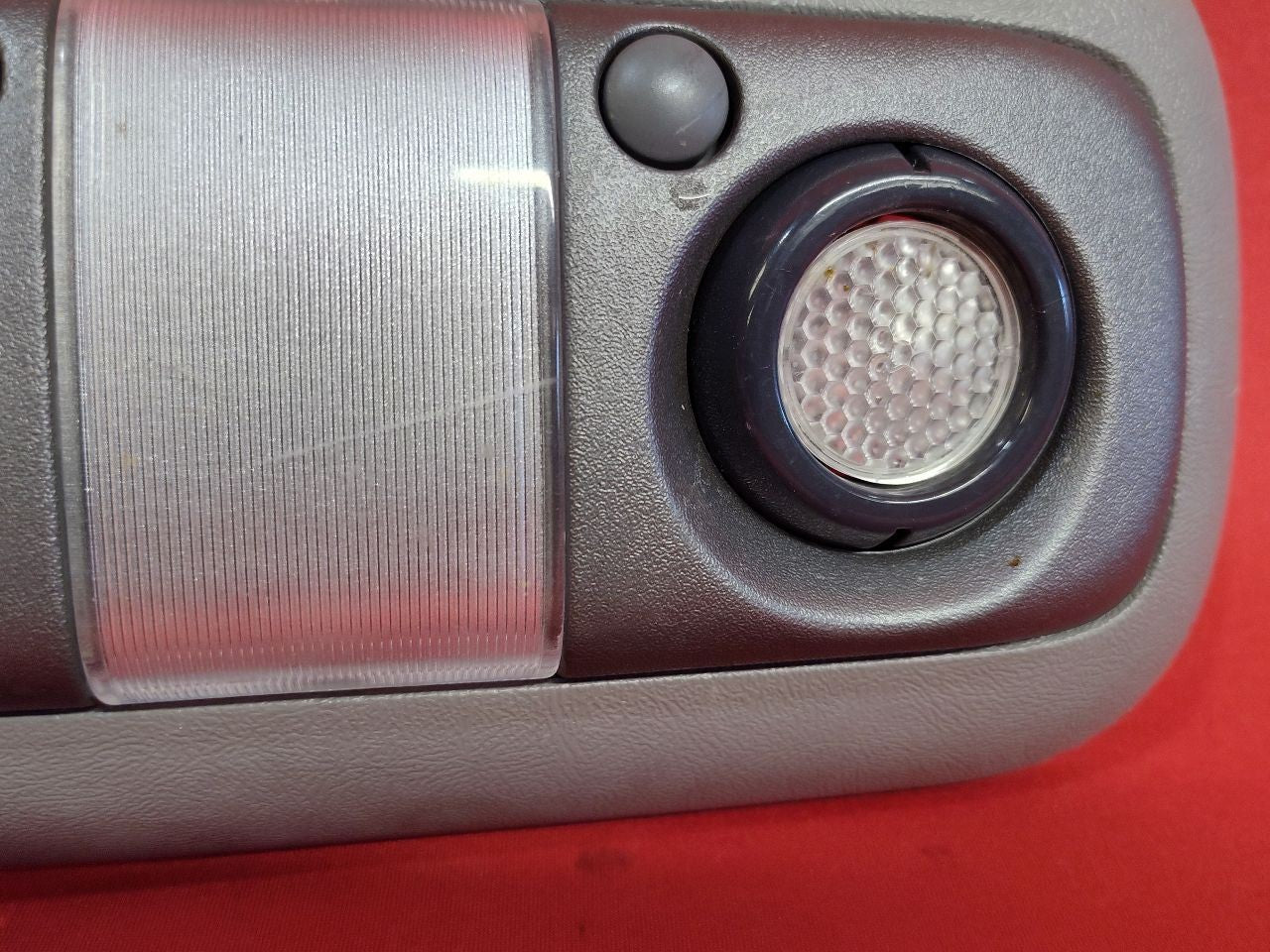 1995-1999 Chevy Tahoe Suburban GMC Yukon Roof Reading Lamp Dome Light Grey