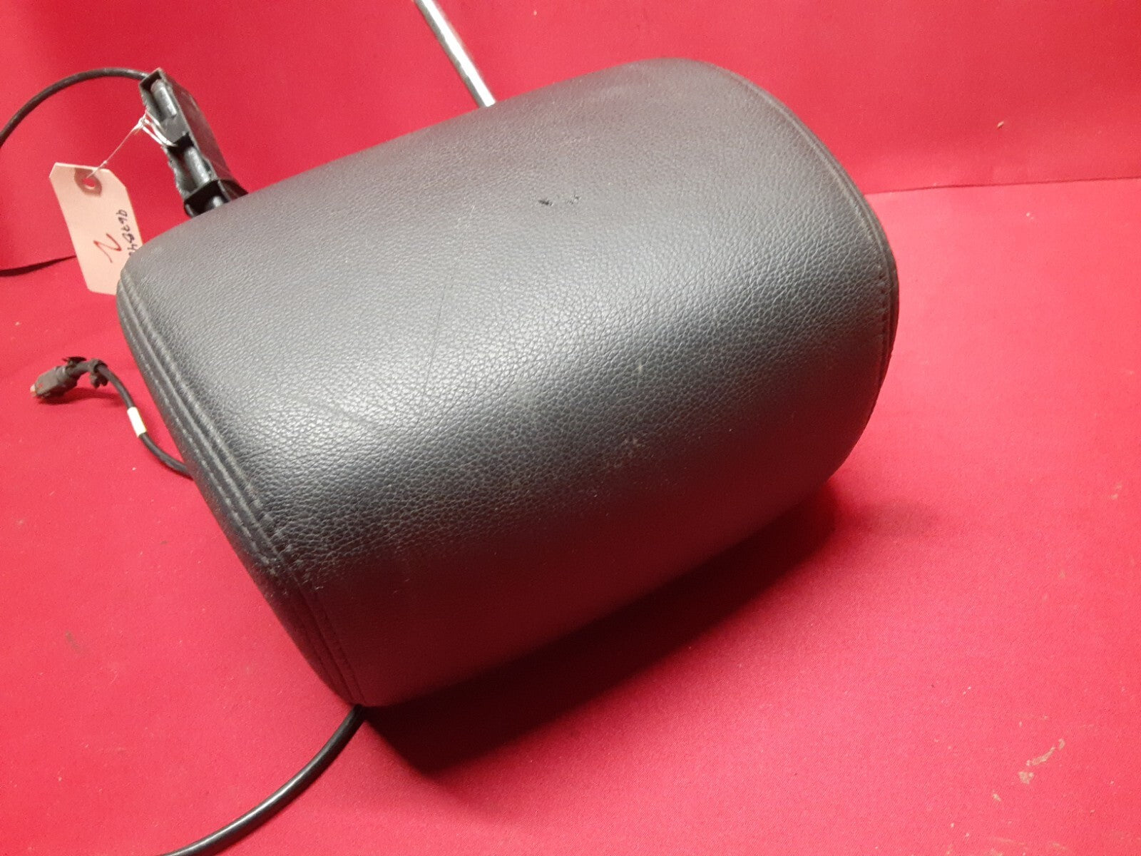 2006 2007 Land Range Rover SPORT (Qty:1) FRONT Leather Headrest w/ DVD Screen