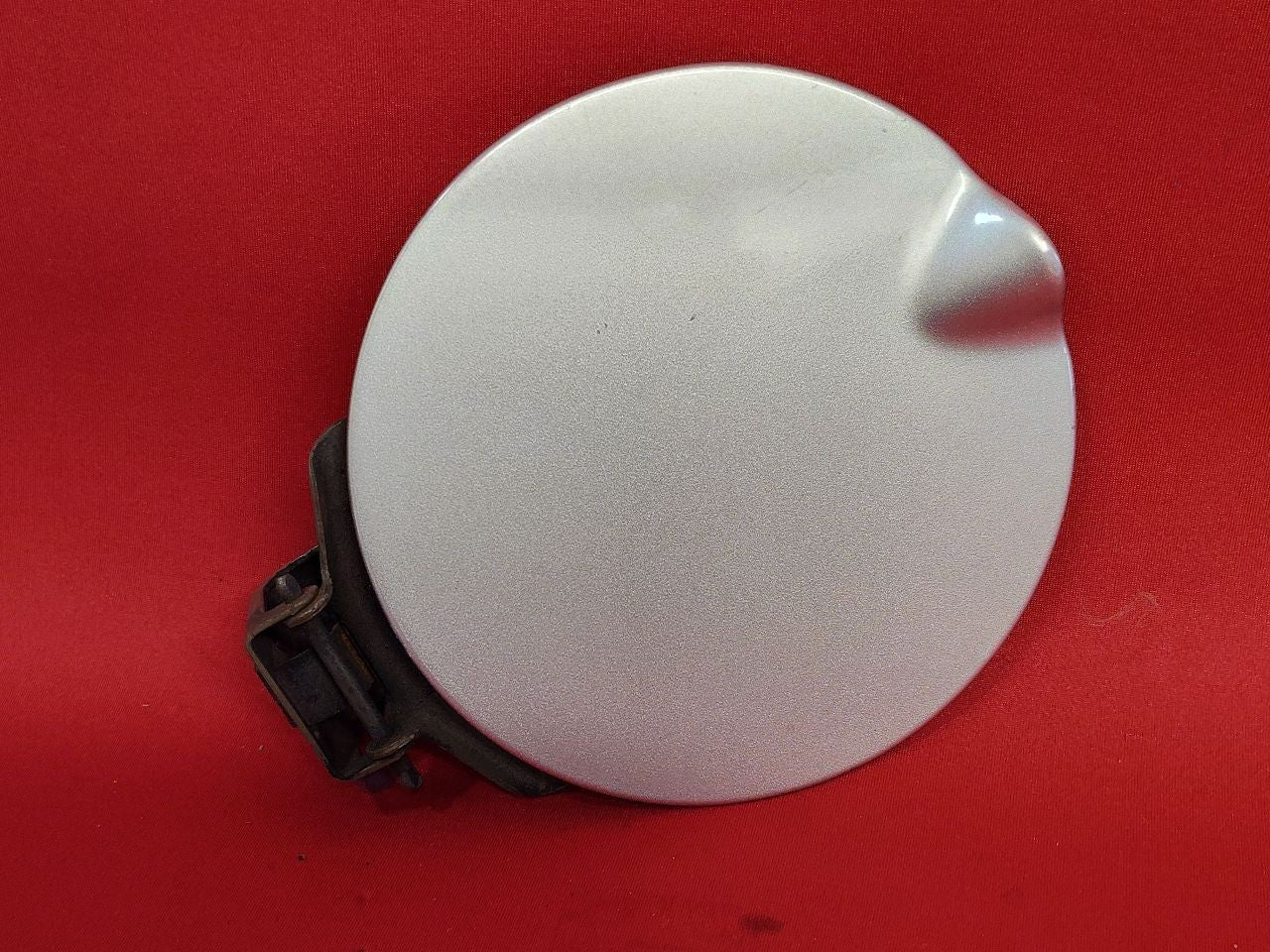 2007-2012 Dodge Caliber 07-17 Jeep Fuel Filler Door Lid PS2 Bright Silver