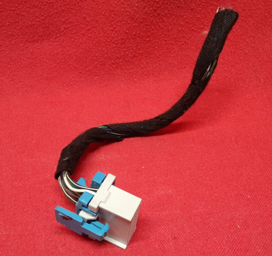 2006 - 2009 GMC Envoy A/T Instrument Cluster Speedometer 25937732 PIGTAIL WIRE