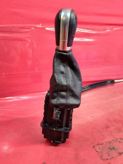 2017 Volkswagen VW Tiguan Automatic Transmission Gear Shifter Selector Lever