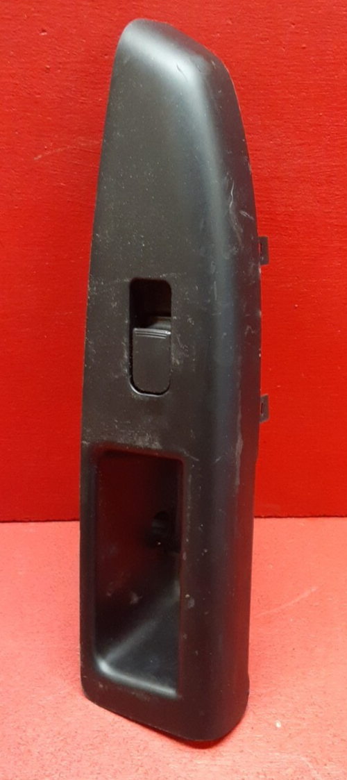 2011 2012 2013 Kia Soul Rear left Driver Window Switch W/ Bezel 93580-2K000WK