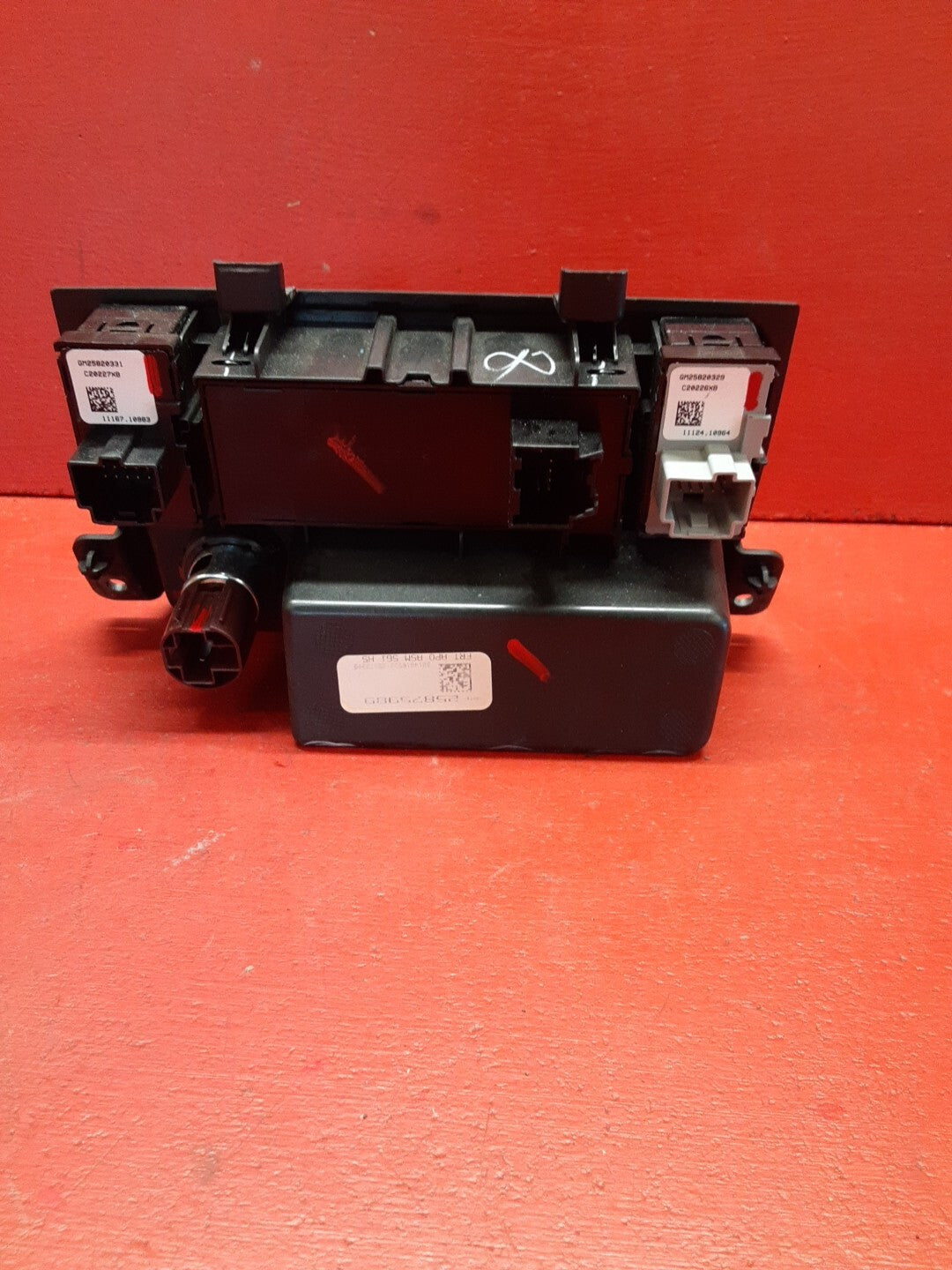 09-12 Chevrolet Traverse Center Dash 12v Switch Housing Heated Seats 25875989