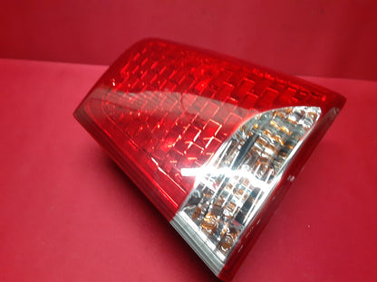 2011 - 2013 Kia Sorento RIGHT Tail Light Lamp on Body HALOGEN 92402-1U000